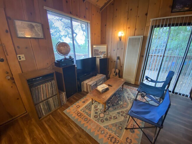 Foto del edificio - 9000 - EMERALD HILLS