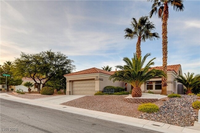 Building Photo - 10820 Dover Creek Ave