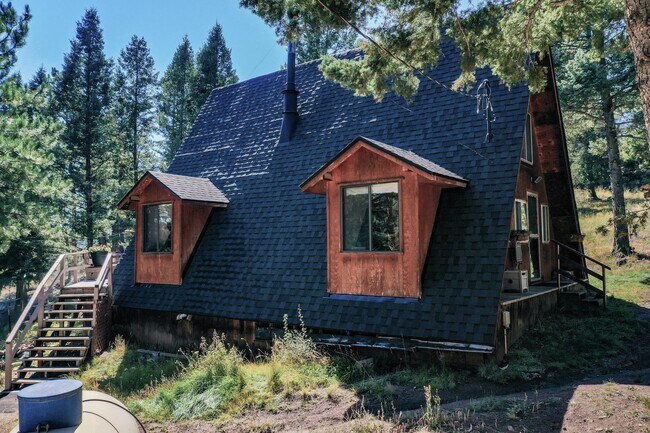 Building Photo - Backcountry Living