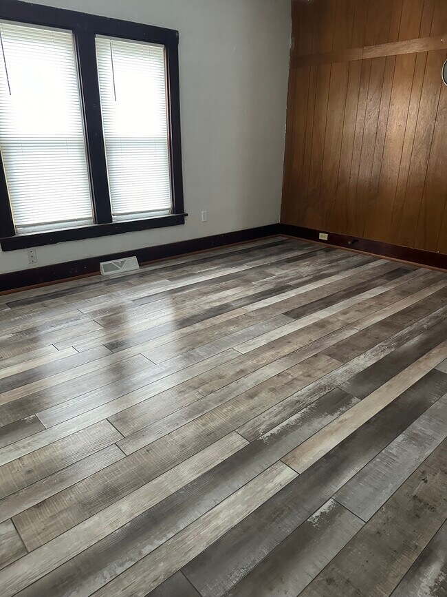 2816 Pennsylvania Ave Unit 1 First Floor, Erie, PA 16504 Apartments