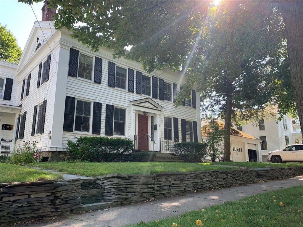 Foto principal - 6 Walnut St