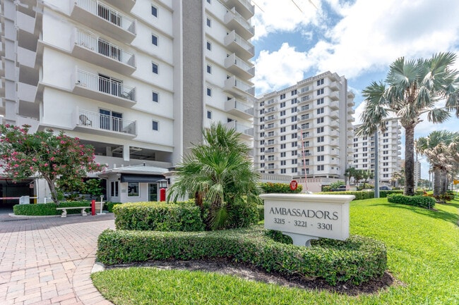 Building Photo - 3221 S Ocean Blvd
