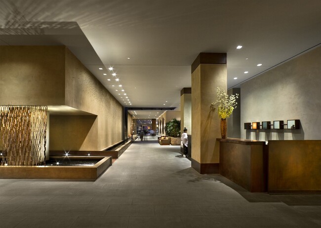 Foto del edificio - 450 W 17th St