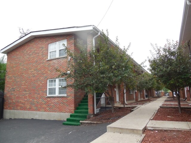 Foto del edificio - 8440 N Broadway