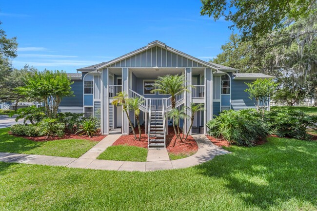 Building Photo - BEAUTIFUL GATED Lake Mary Condo! Ready Jan 1.