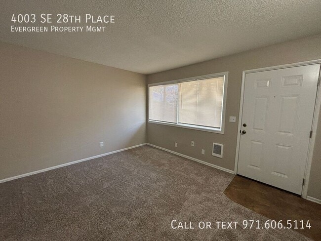 Foto del edificio - 4003 SE 28th Pl