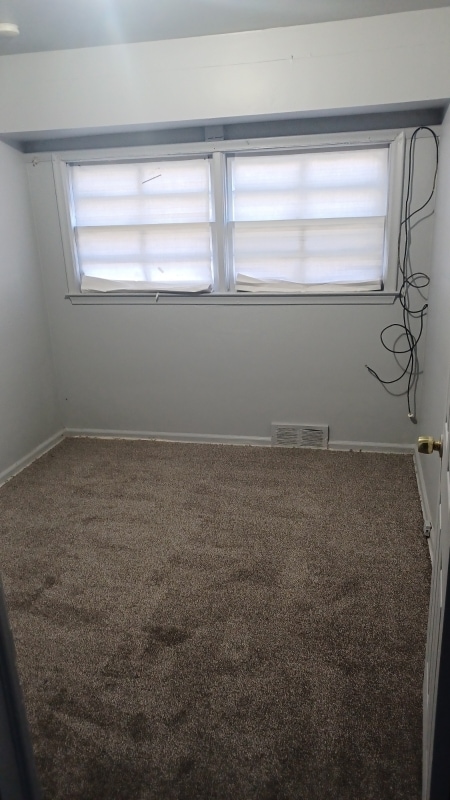 Foto del edificio - 1709 Shamrock Ln