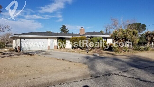 Building Photo - 17978 Juniper St