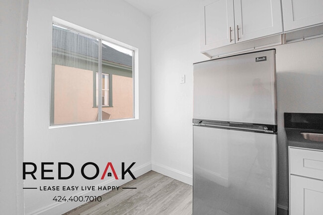 Foto del edificio - 822 S Park View St