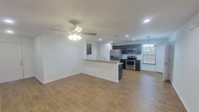 Foto del edificio - 1619 Cedar Bluff Ln