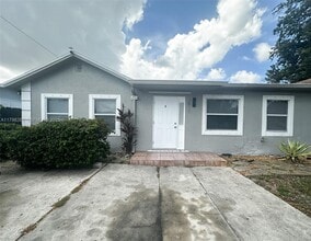 Building Photo - 2811 NW 88th St