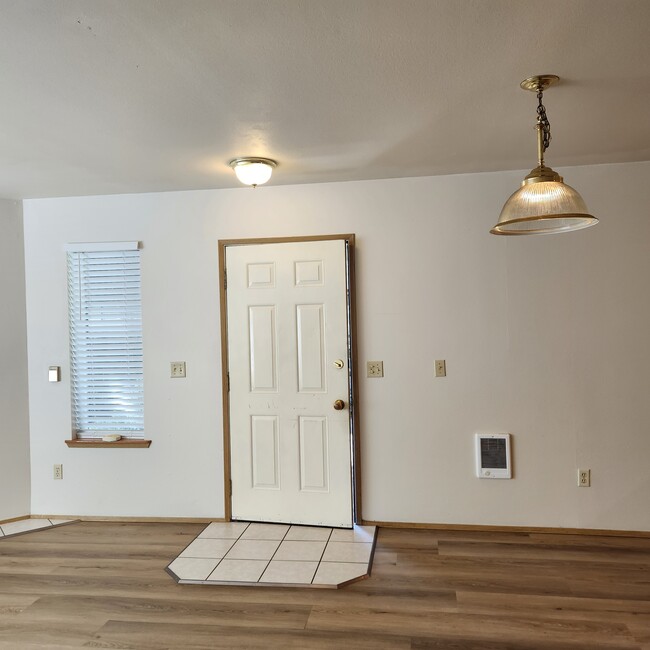 Building Photo - 3604 Michelle Ln