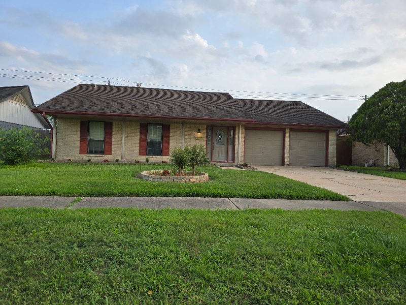 Photo - 4910 Crepe Myrtle Ln (Pasadena, TX)