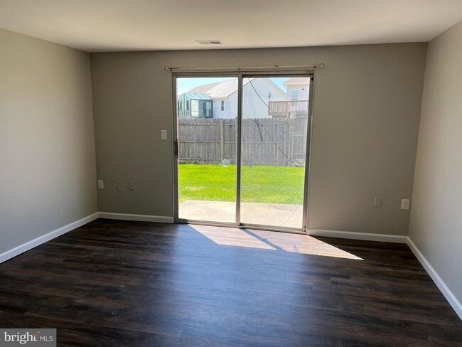 Building Photo - 65 North St