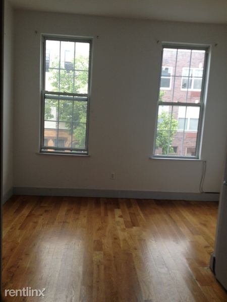 Building Photo - 233 Jefferson St