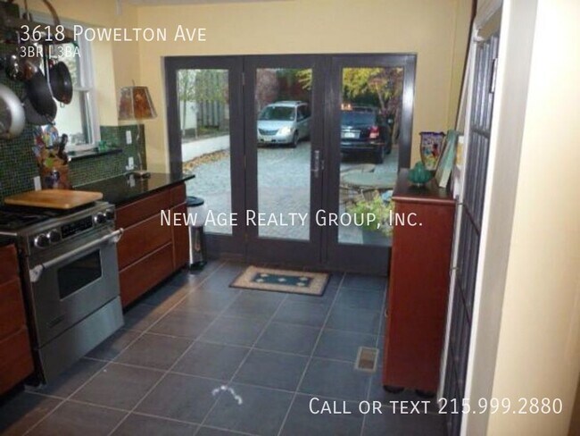 Foto del edificio - Spacious three bedroom house near Drexel U...