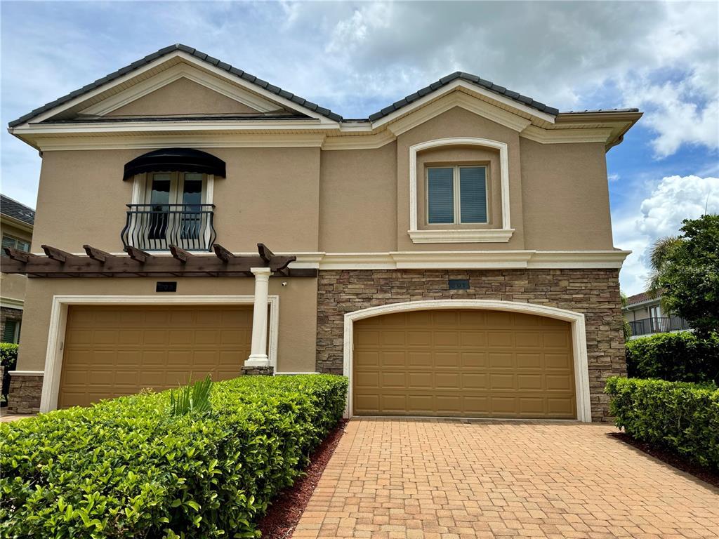 Foto principal - 601 Saxony Blvd