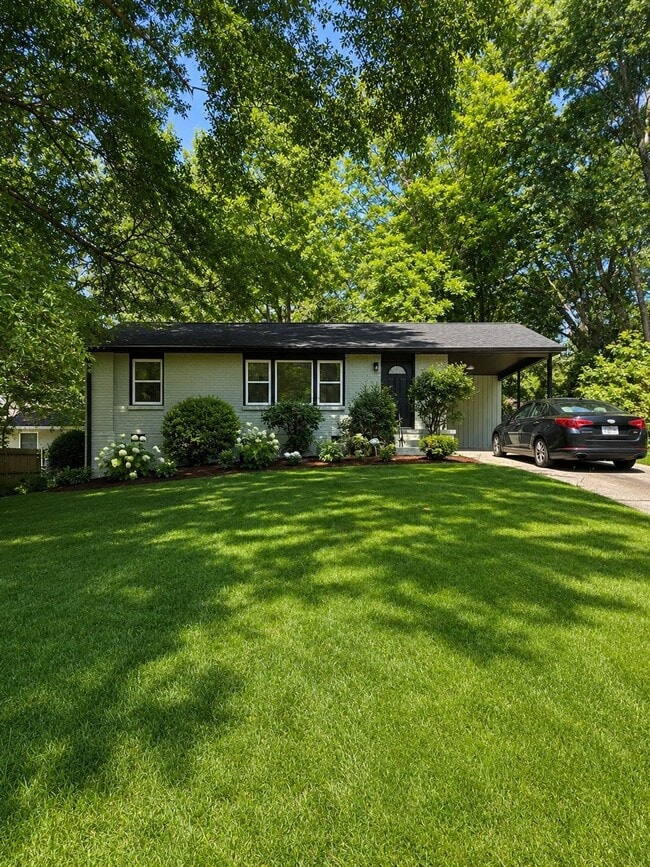 Photo - 488 Park Valley Dr NW House
