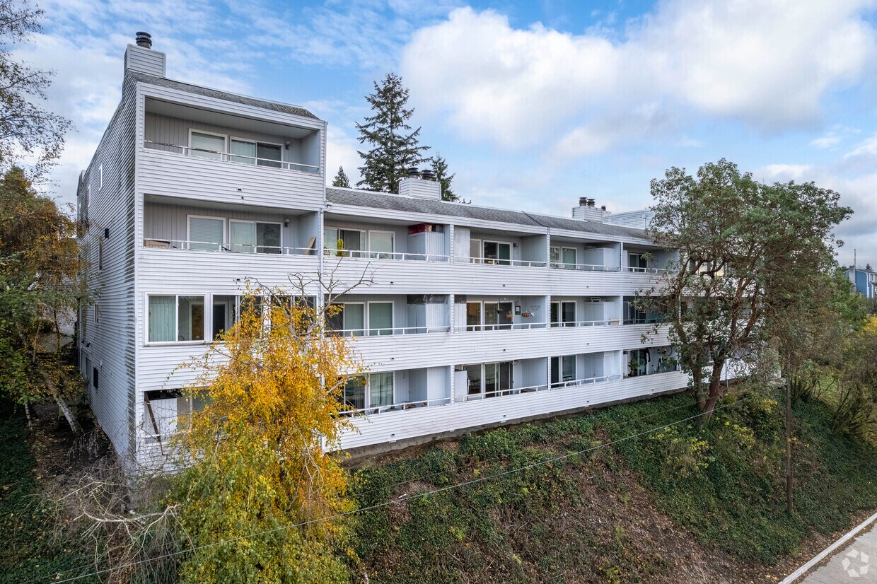 Exterior - Chateau Thierry