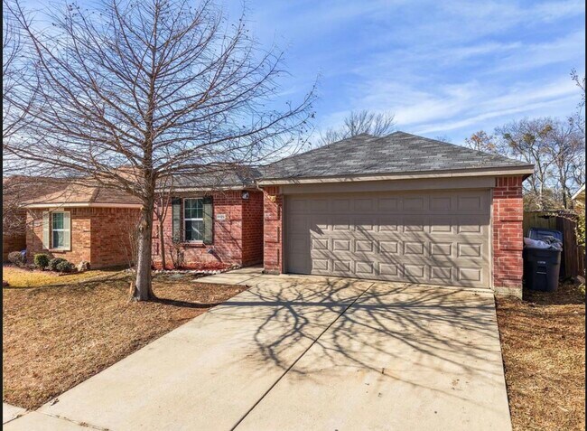 Building Photo - 1123 Warrior Dr