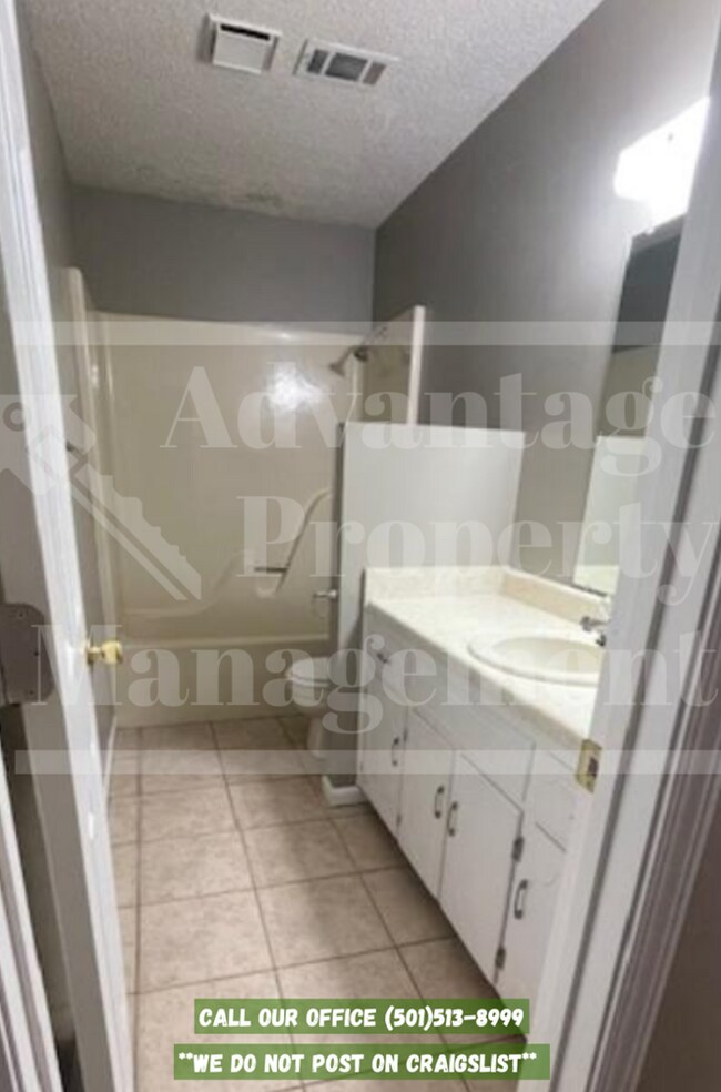 Building Photo - 9 Meadow Creek