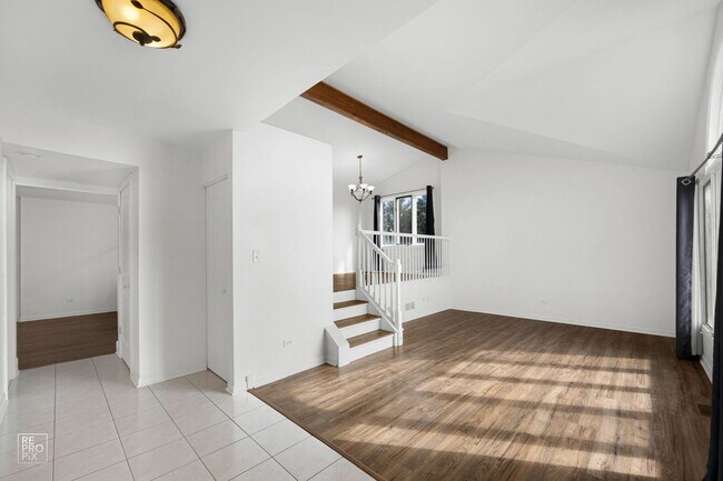 Foto del edificio - 501 Edgewater Dr