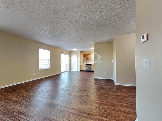 Building Photo - 427 Kreider Dr