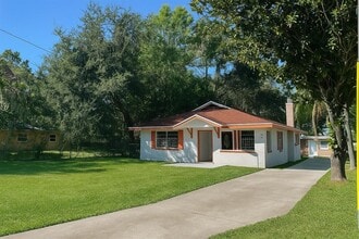 Building Photo - 414 Sunset Dr