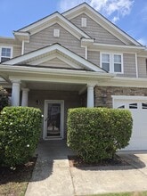 Building Photo - 410 Indigo Ridge Dr