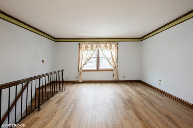 Foto del edificio - 241 Sunset Ct