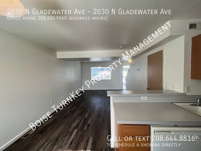 Foto del edificio - 2030 N Gladewater Ave