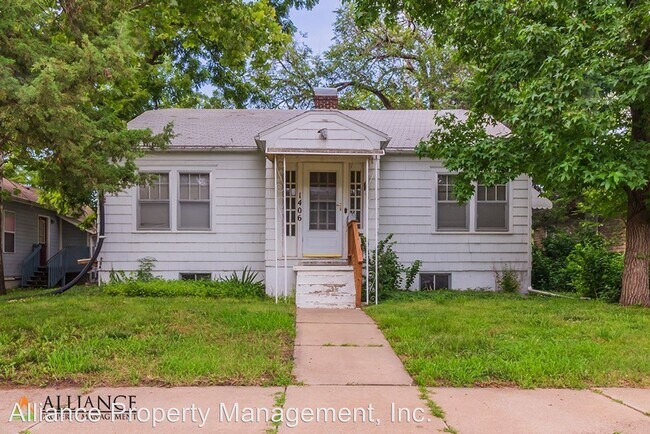 Foto del edificio - 4 br, 2 bath House - 1406 Houston St.