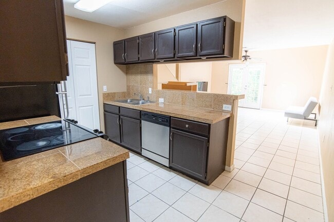 Photo - 2186 Timberwood Cir N Apartment