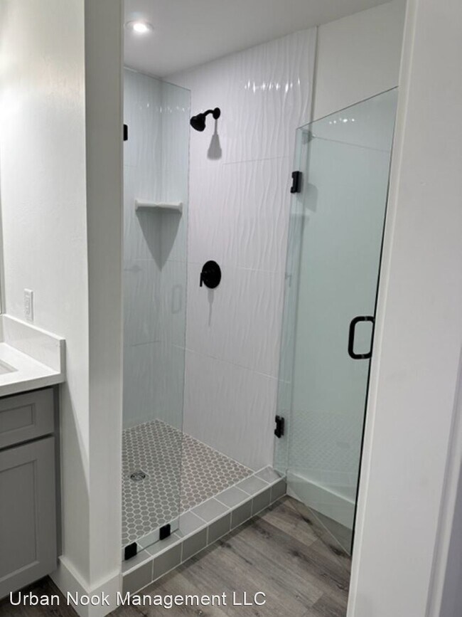Building Photo - 2 br, 2 bath House - 1515 Alder Street 2C
