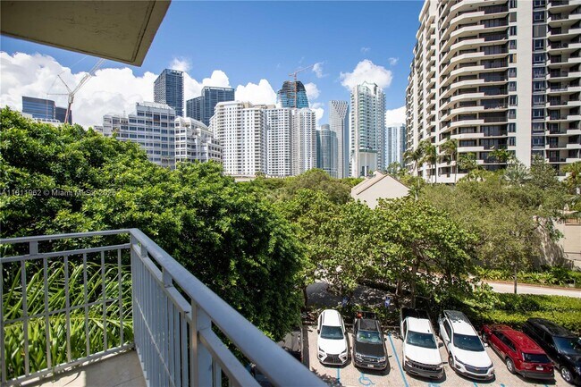 Foto del edificio - 770 Claughton Island Dr