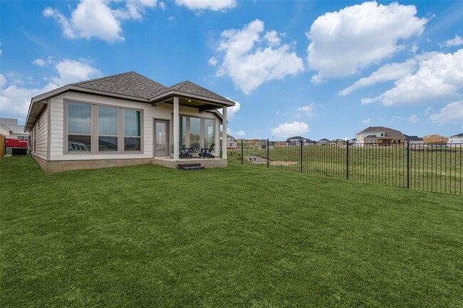 Building Photo - 364 Banyon Dr