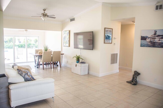 Foto del edificio - 1160 Cabana Rd