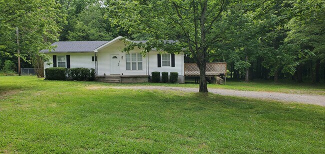 Building Photo - 1019 Krantz Ln