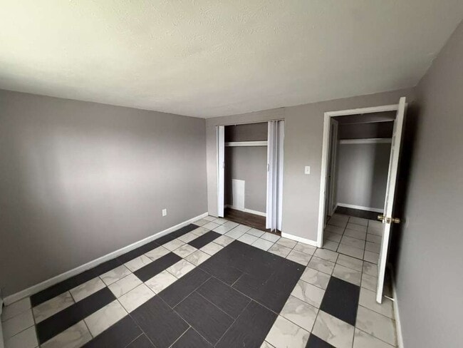 Foto del edificio - 13540 Superior Rd