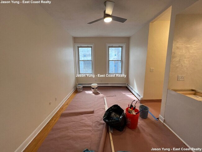Building Photo - 54 Brighton Ave