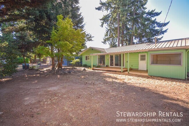 Foto del edificio - 1183 Skipper Ave