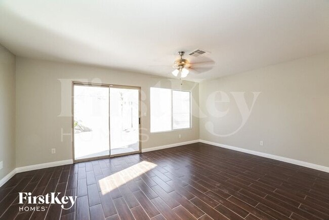 Building Photo - 4715 Rockpine Dr