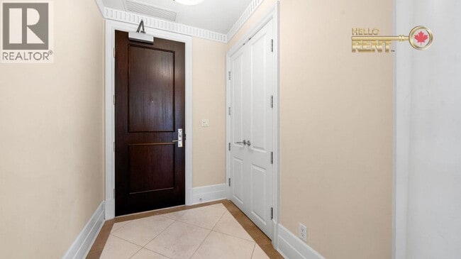 Building Photo - 568 Waters Edge Crescent