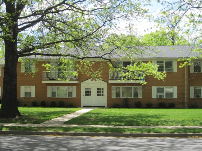 Building Photo - Middlesex Village Apartments