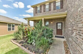 Building Photo - 18607 Shavano Ct