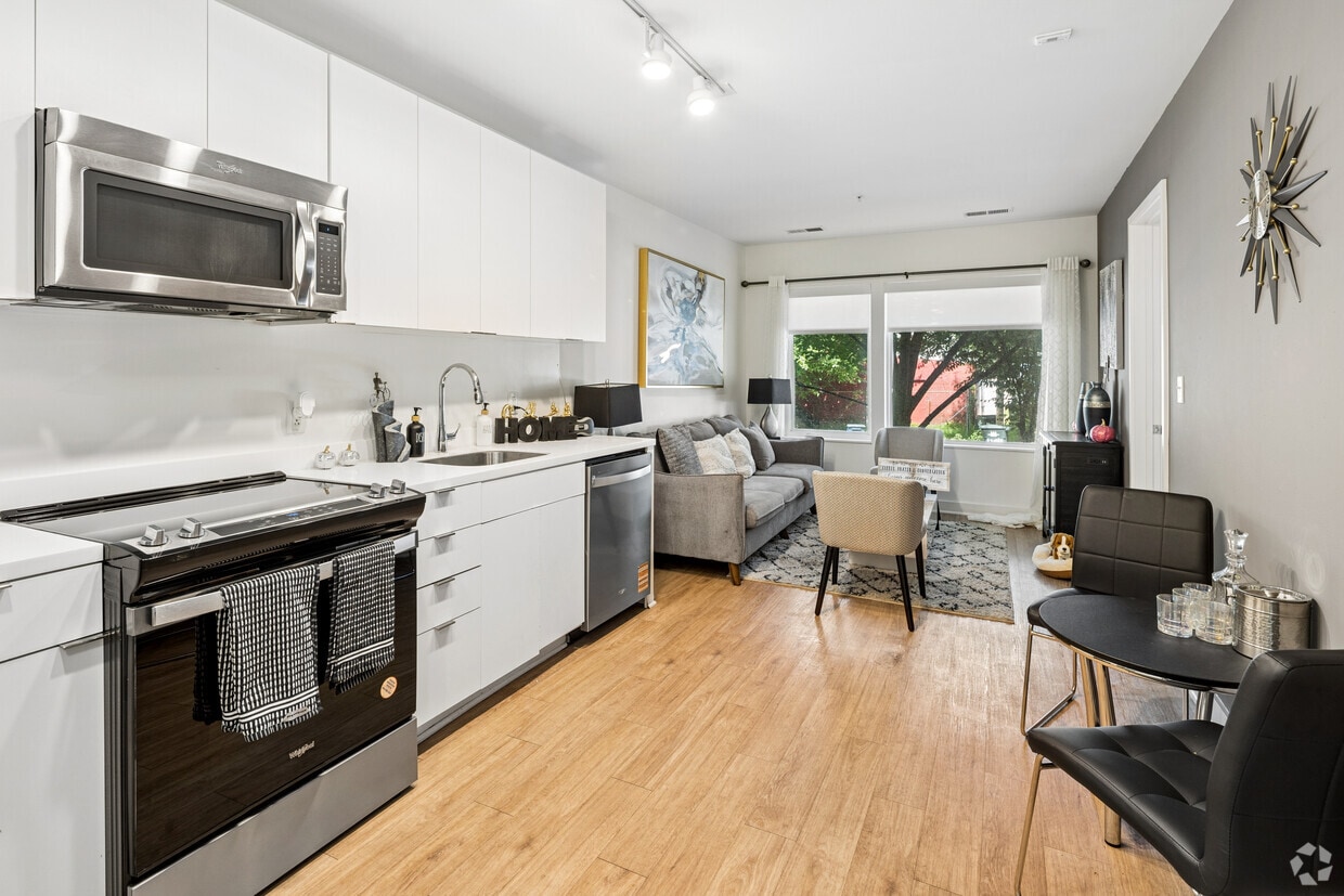 Hendrix Apartments - Hendrix Apartments