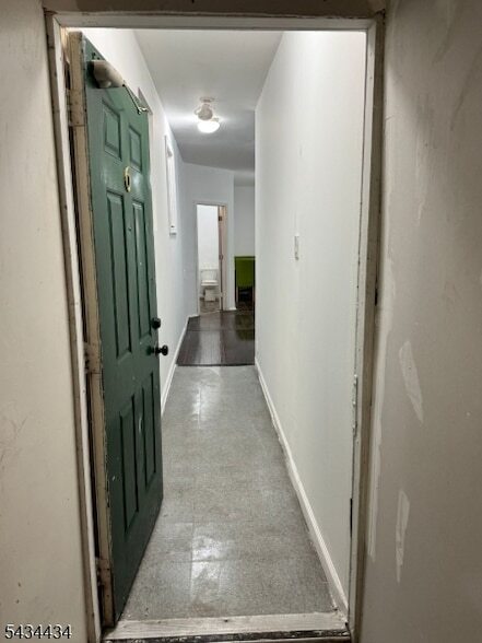 Building Photo - 3 S Olden Ave