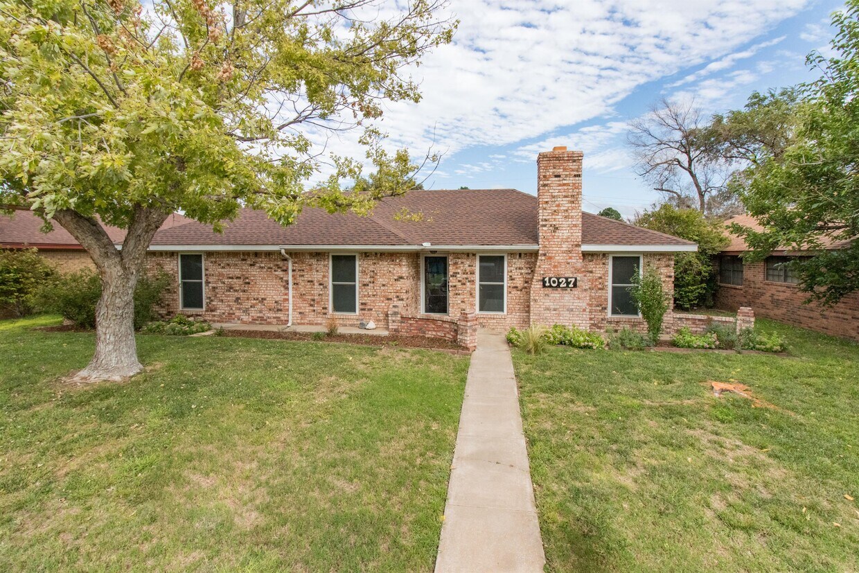 Foto principal - 1027 Cimarron Trail
