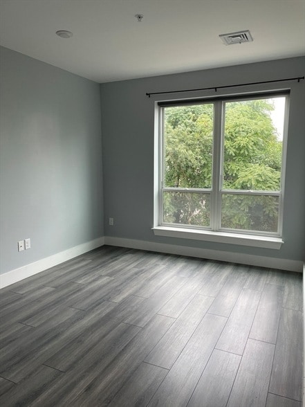 Photo - 55 W Fifth St Apartment