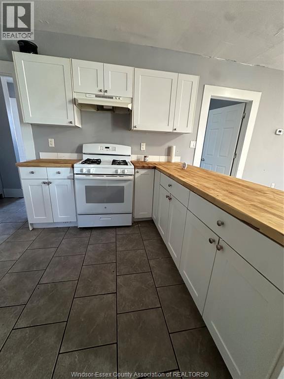 Photo du bâtiment - 475 Louis Ave